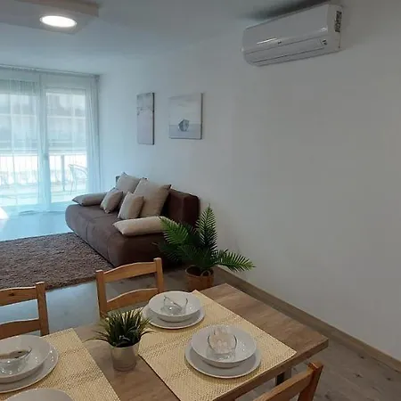 Apartament Silver Varga