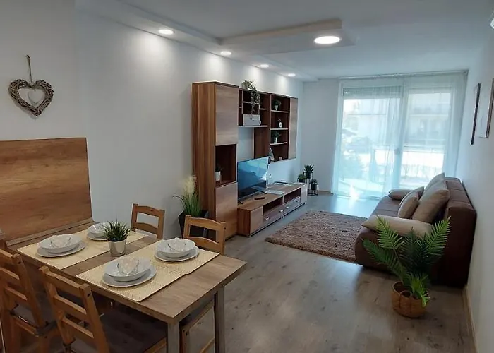 Silver Varga Apartament *